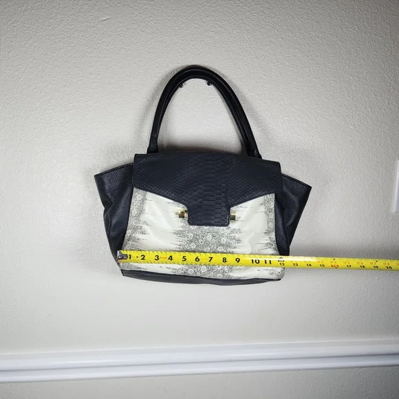 Vince Camuto Julia Satchel White And Black Bag - Picture 15 of 16